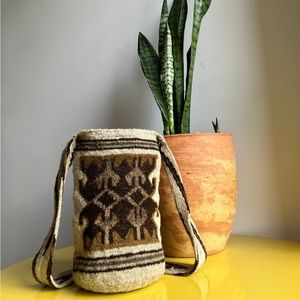 Handwoven Mochilas Archuacas: Colombian Organic Luxury Shoulder Bag